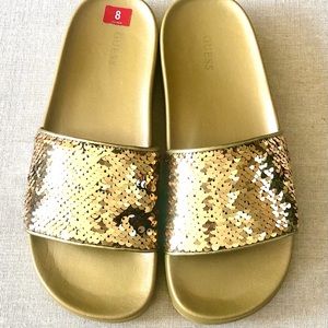 Brand New GUESS Gold Sequined Sandals 8M